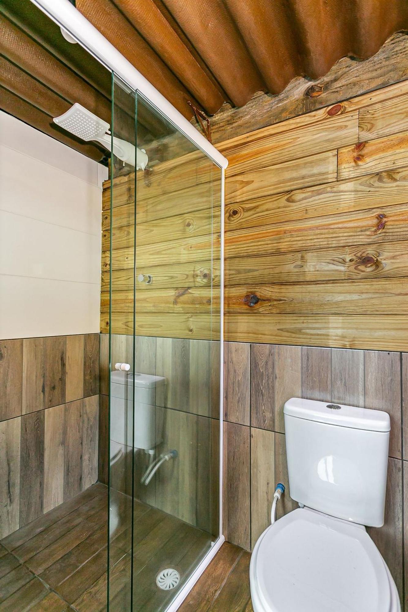 Chale Rustico Com Jacuzzi Em Jurere Mav011 *